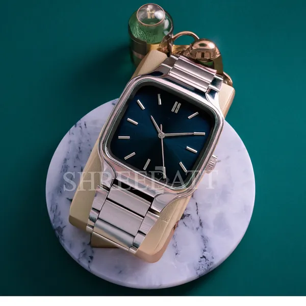 Silver_Metal_Rectangular_Watch_for_Unisex