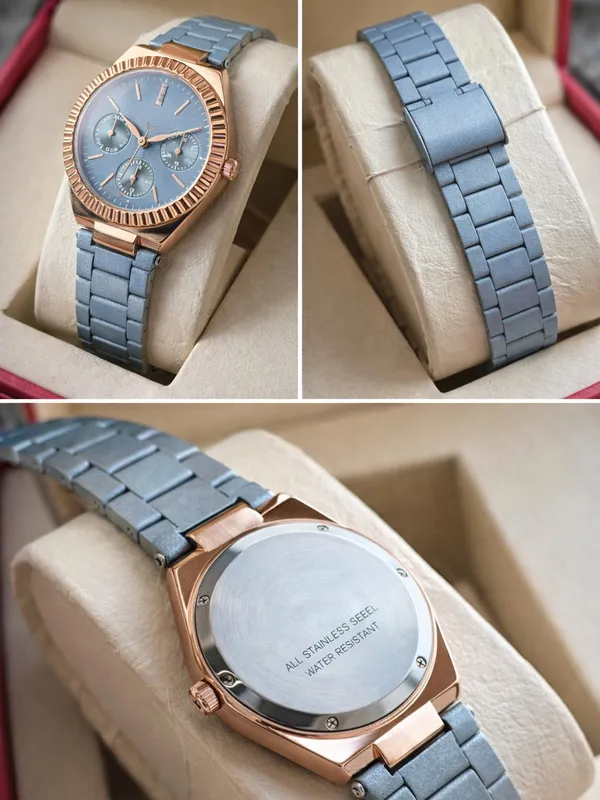 Blue_Stainless_Steel_Analog_Chronograph_Watch_for_Adults