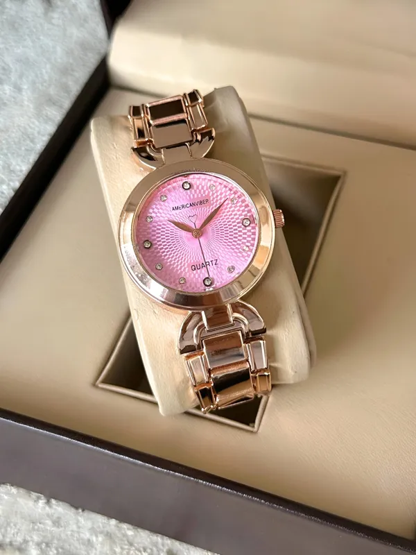Rose_Gold_Metal_Analog_Watch_for_Women