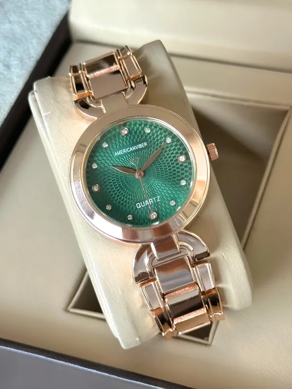 Rose_Gold_Stainless_Steel_Green_Dial_Quartz_Watch_for_Women