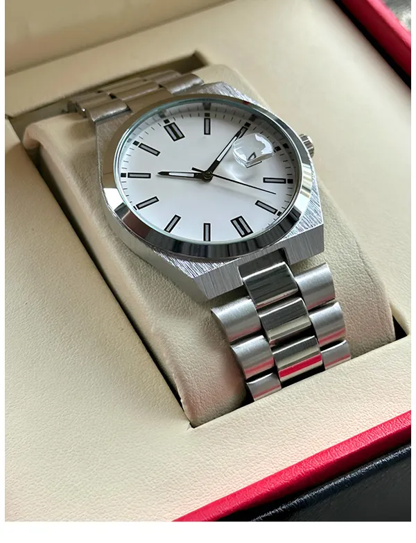Silver_Metal_Analog_Watch_for_Men