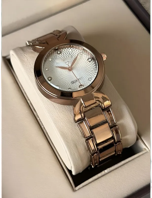 Rose_Gold_Metal_Link_Watch_for_Women