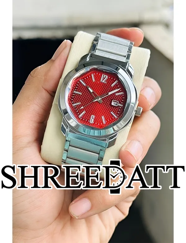 Silver_Metal_Analog_Watch_For_Everyday_Wear