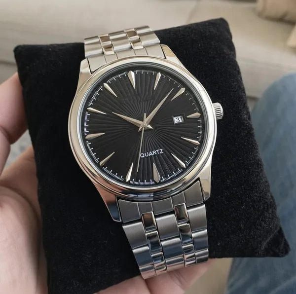 Silver_Metal_Analog_Watch_for_Men