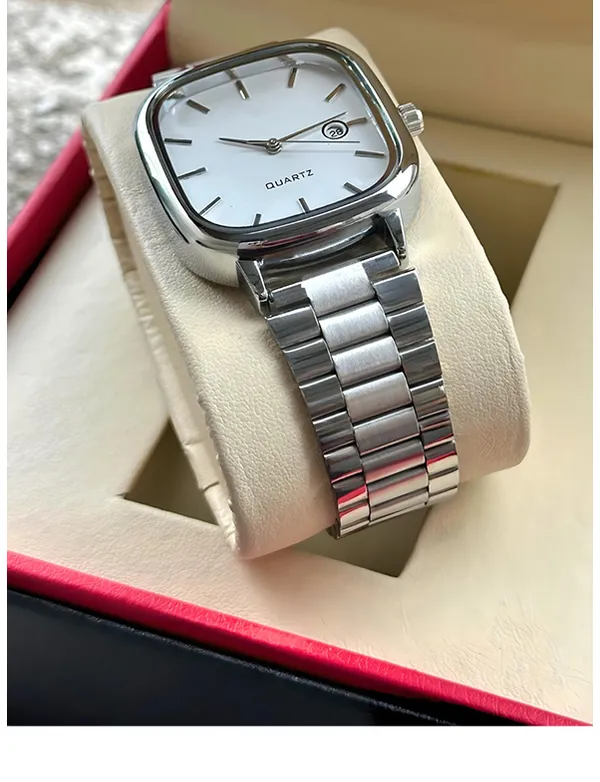 Silver_Metal_Analog_Watch_for_Unisex