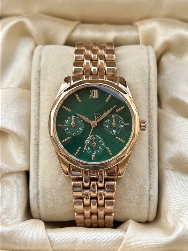 Rose_Gold_Metal_Analog_Watch_for_Women