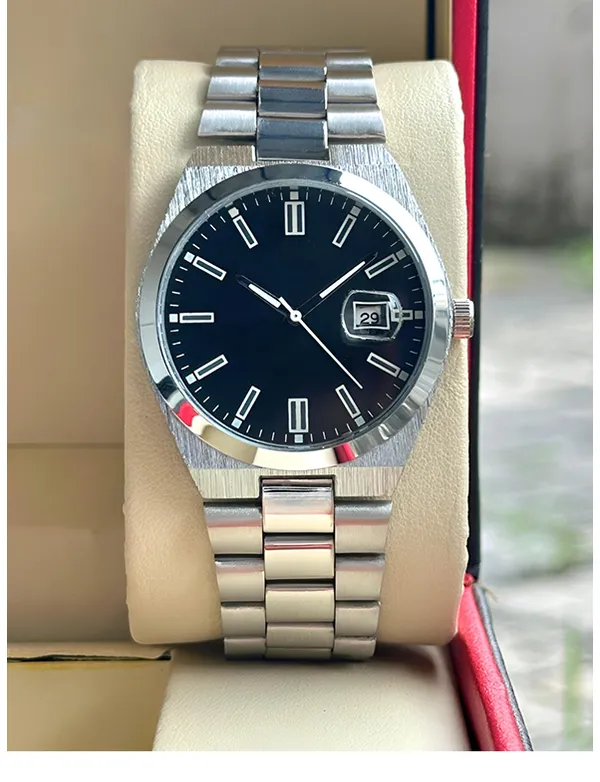 Silver_Stainless_Steel_Analog_Watch_for_Men