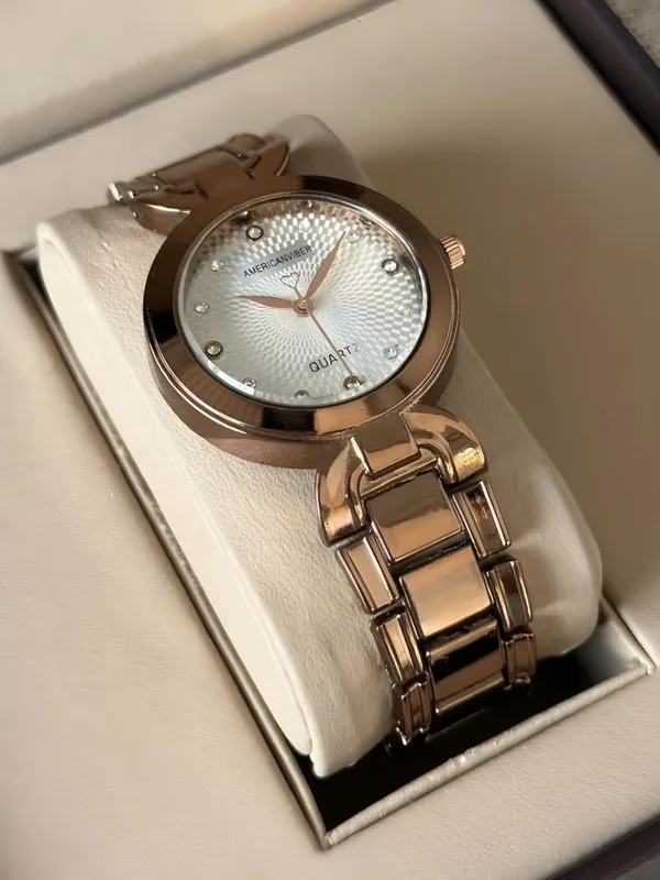 Rose_Gold_Metal_Link_Watch_for_Women
