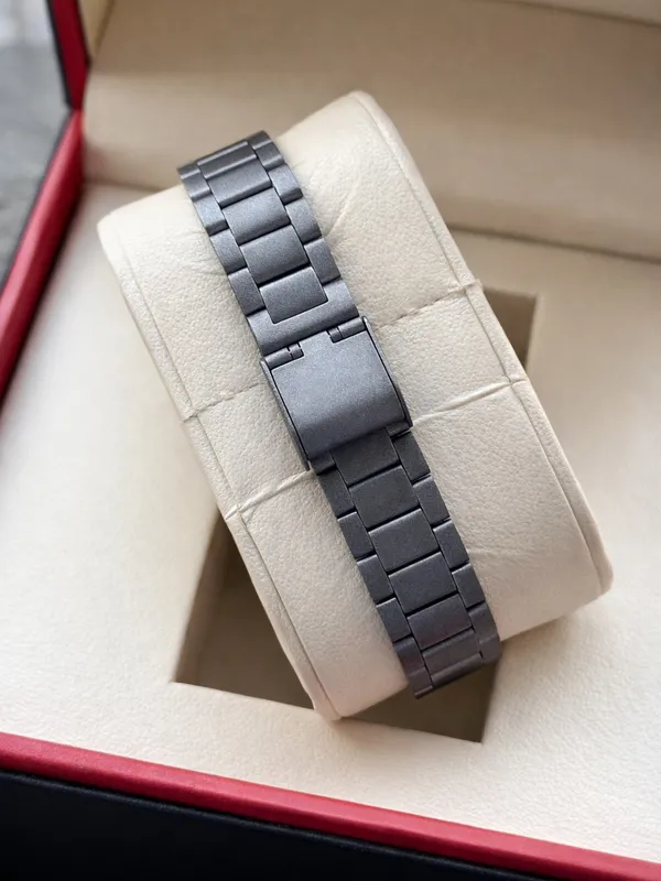 Rose_Gold_Metal_Analog_Watch_for_Adults