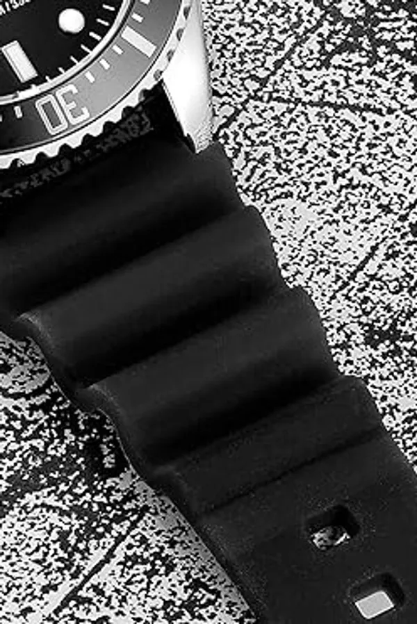 Black_Silicone_Analog_Watch_for_Men