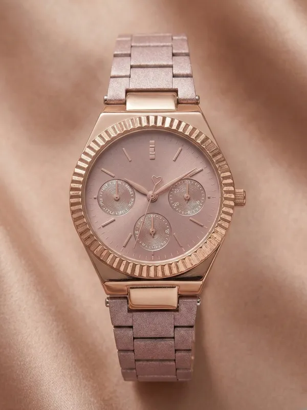 Pink_Metal_Analog_Watch_for_Women