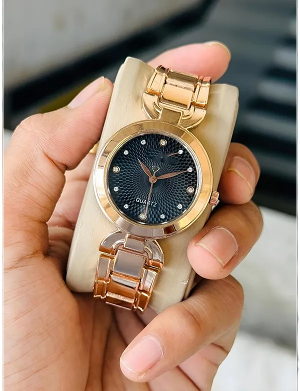 Rose_Gold_Analog_Quartz_Watch_for_Women