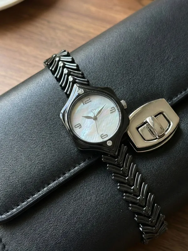 Black_Metal_Link_Strap_Analog_Watch_for_Adults