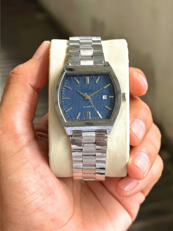 Silver_Tone_Rectangular_Quartz_Watch_for_Men