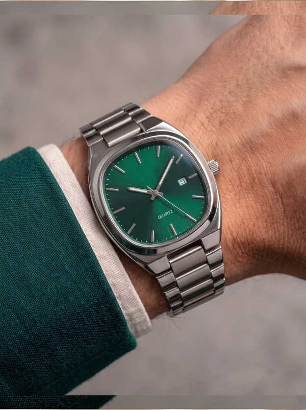 Silver_Metal_Analog_Watch_for_Men
