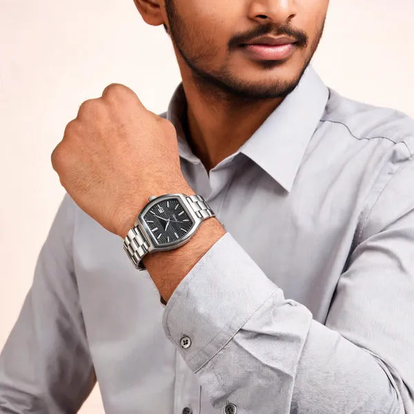Silver_Stainless_Steel_Black_Dial_Analog_Watch_For_Men