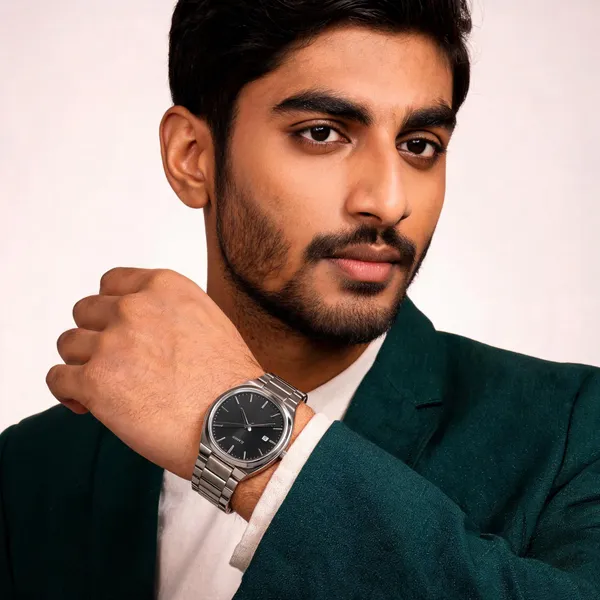 Silver_Stainless_Steel_Black_Dial_Analog_Quartz_Watch_For_Men