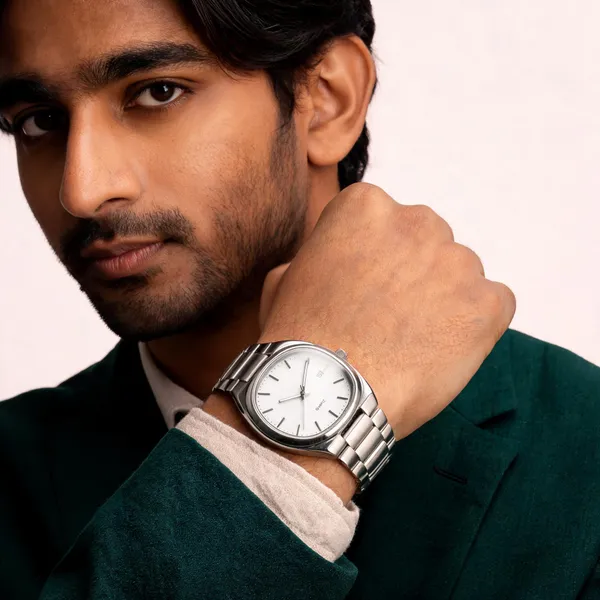 Silver_Stainless_Steel_White_Dial_Analog_Watch_For_Men