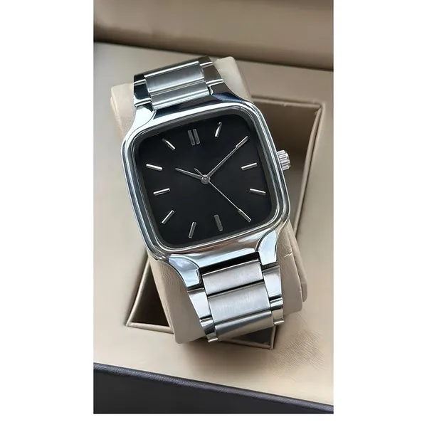 Silver_Metal_Rectangular_Watch_for_Unisex