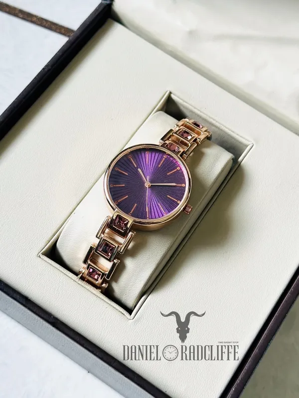 Gold_Tone_Metal_Analog_Watch_for_Women