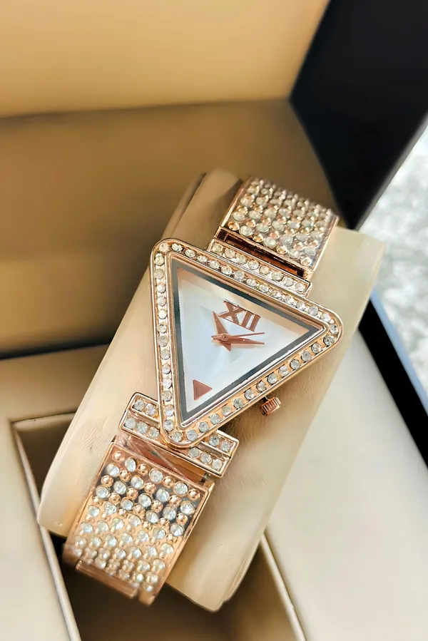 Rose_Gold_Crystal_Embellished_Analog_Watch_for_Women