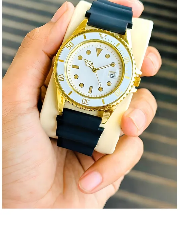 Gold_Silicone_Analog_Watch_for_Men