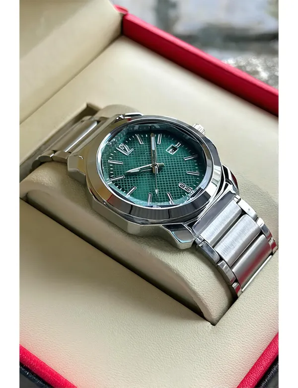 Silver_Metal_Analog_Watch_for_Men