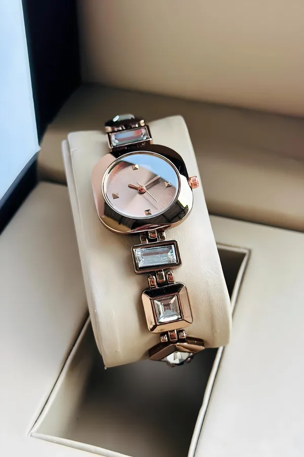 Rose_Gold_Stainless_Steel_Geometric_Link_Bracelet_Analog_Watch_For_Women
