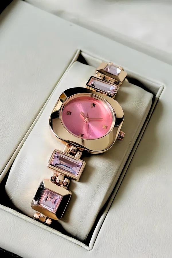 Rose_Gold_Analog_Bracelet_Watch_for_Women