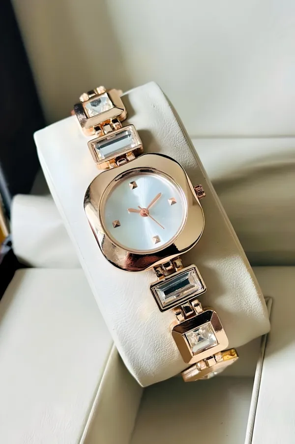 Rose_Gold_Analog_Bracelet_Watch_for_Women