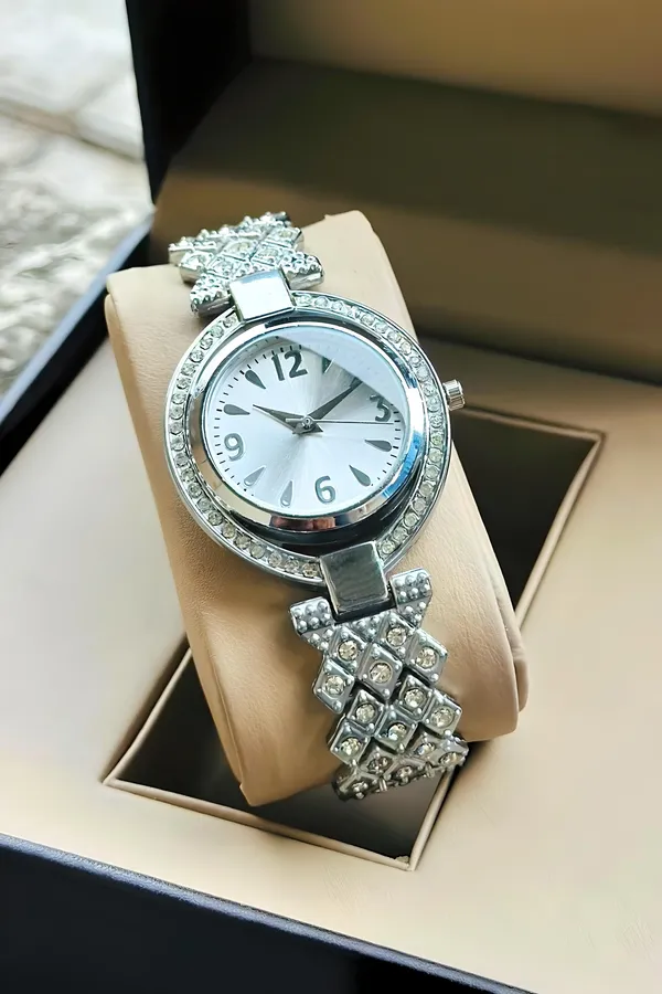 Silver_Stainless_Steel_Stone_Studded_Bracelet_Analog_Watch_For_Women