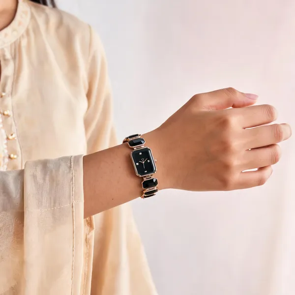 Black_Rose_Gold_Stainless_Steel_Rectangular_Bracelet_Watch_For_Women