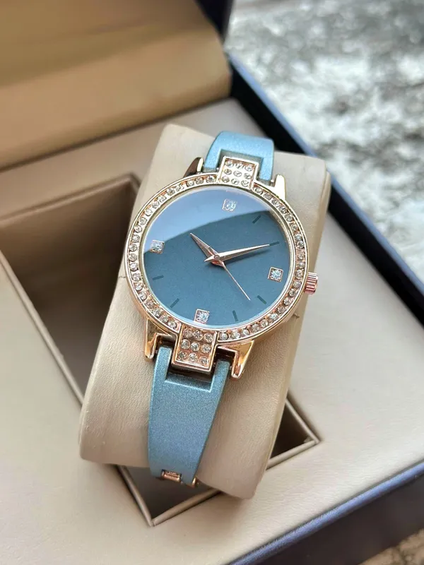 Blue_Leather_Analog_Watch_for_Women