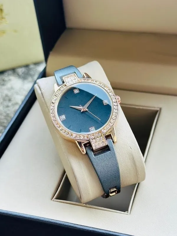 Blue_Leather_Analog_Watch_for_Women