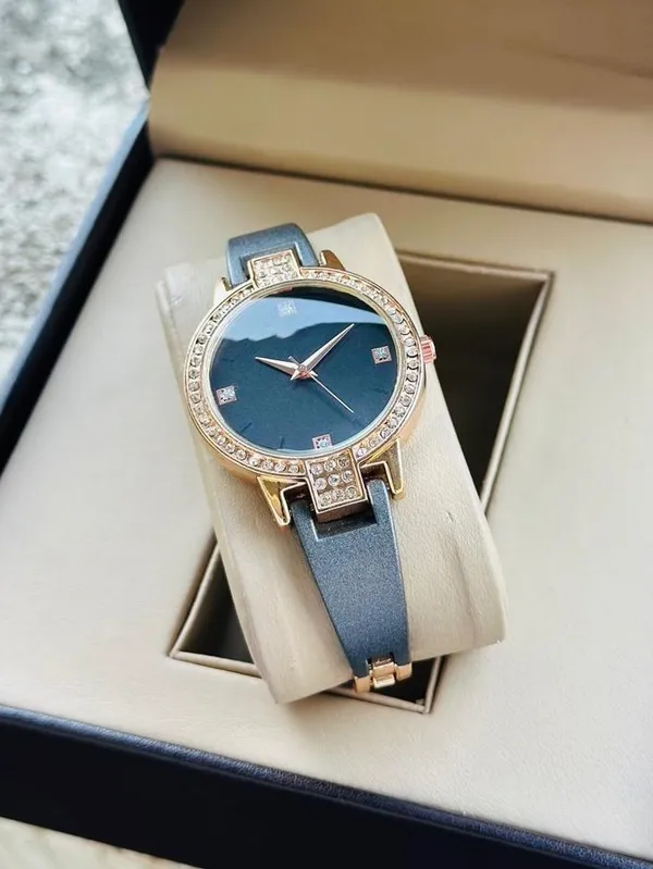 Blue_Leather_Analog_Watch_for_Women