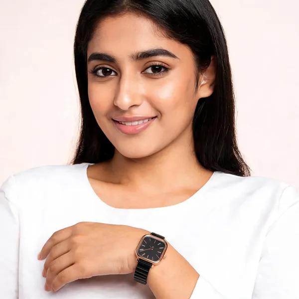 Black_Stainless_Steel_Bracelet_Square_Analog_Watch_For_Women