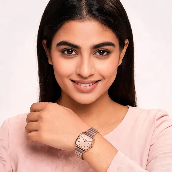 Rose_Gold_Stainless_Steel_Bracelet_Square_Dial_Watch_For_Women