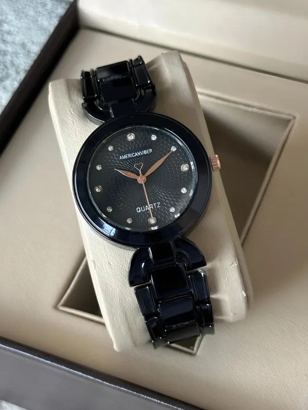 Black_Metal_Analog_Watch_for_Women