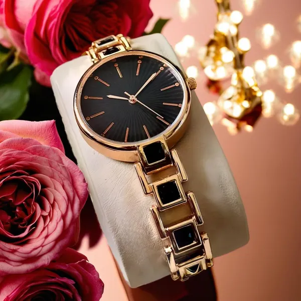 Gold_Tone_Analog_Watch_for_Women