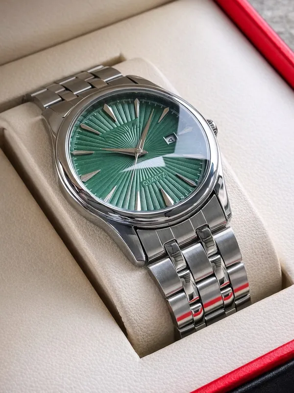 Green_Stainless_Steel_Analog_Watch_for_Men