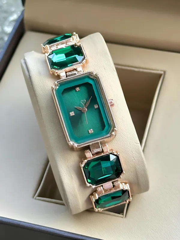 Green_Rose_Gold_Tone_Rectangular_Bracelet_Watch_for_Women