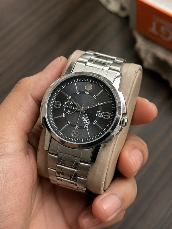 Silver_Metal_Bracelet_Analog_Watch_for_Men
