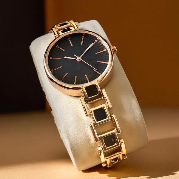 Gold_Tone_Analog_Watch_for_Women