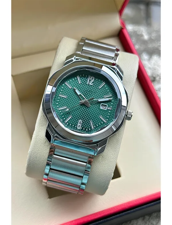 Silver_Metal_Analog_Watch_for_Men