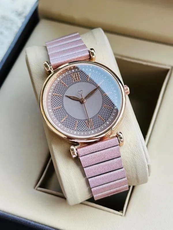 Pink_Metal_Analog_Watch_for_Women