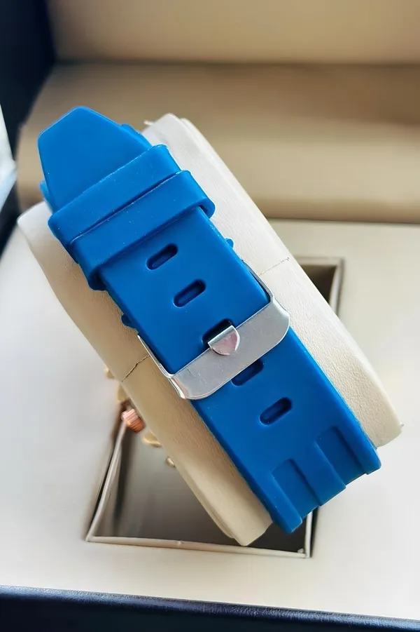 Blue_Silicone_Analog_Chronograph_Watch_for_Men