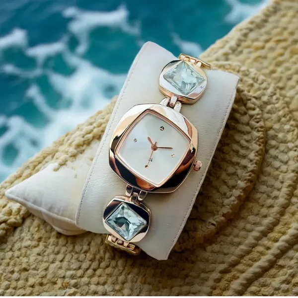 Rose_Gold_Crystal_Bracelet_Watch_for_Women