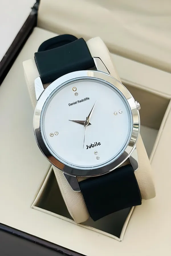 Black_Strap_Analogue_Watch_for_Men