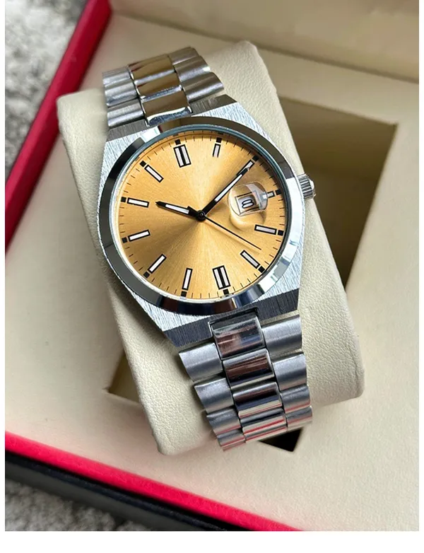 Silver_Metal_Gold_Dial_Analog_Watch_for_Men
