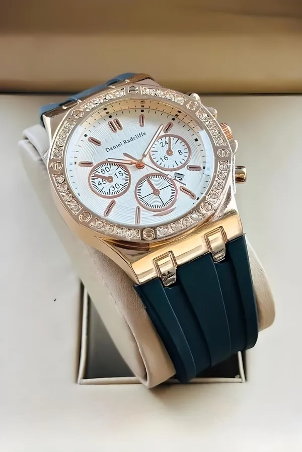Rose_Gold_Silicone_Strap_Chronograph_Watch_for_Men